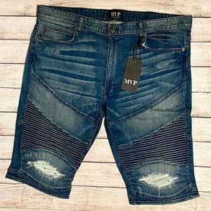 MVP Collections by Mo Vaughn, Mens Shorts, Size 44